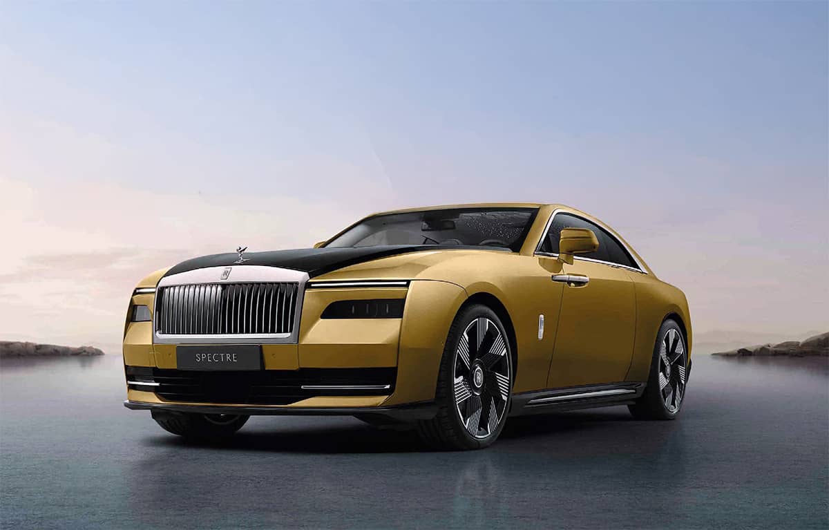 Rolls-Royce: Zamansız Lüks ve Kusursuz Mühendisliğin Sembolü